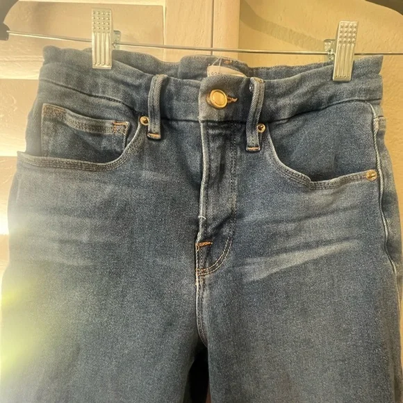 GOOD AMERICAN JEANS